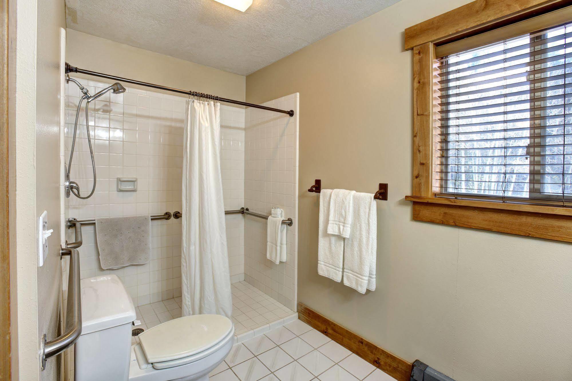 Beaver Creek Lodge Logan Ngoại thất bức ảnh