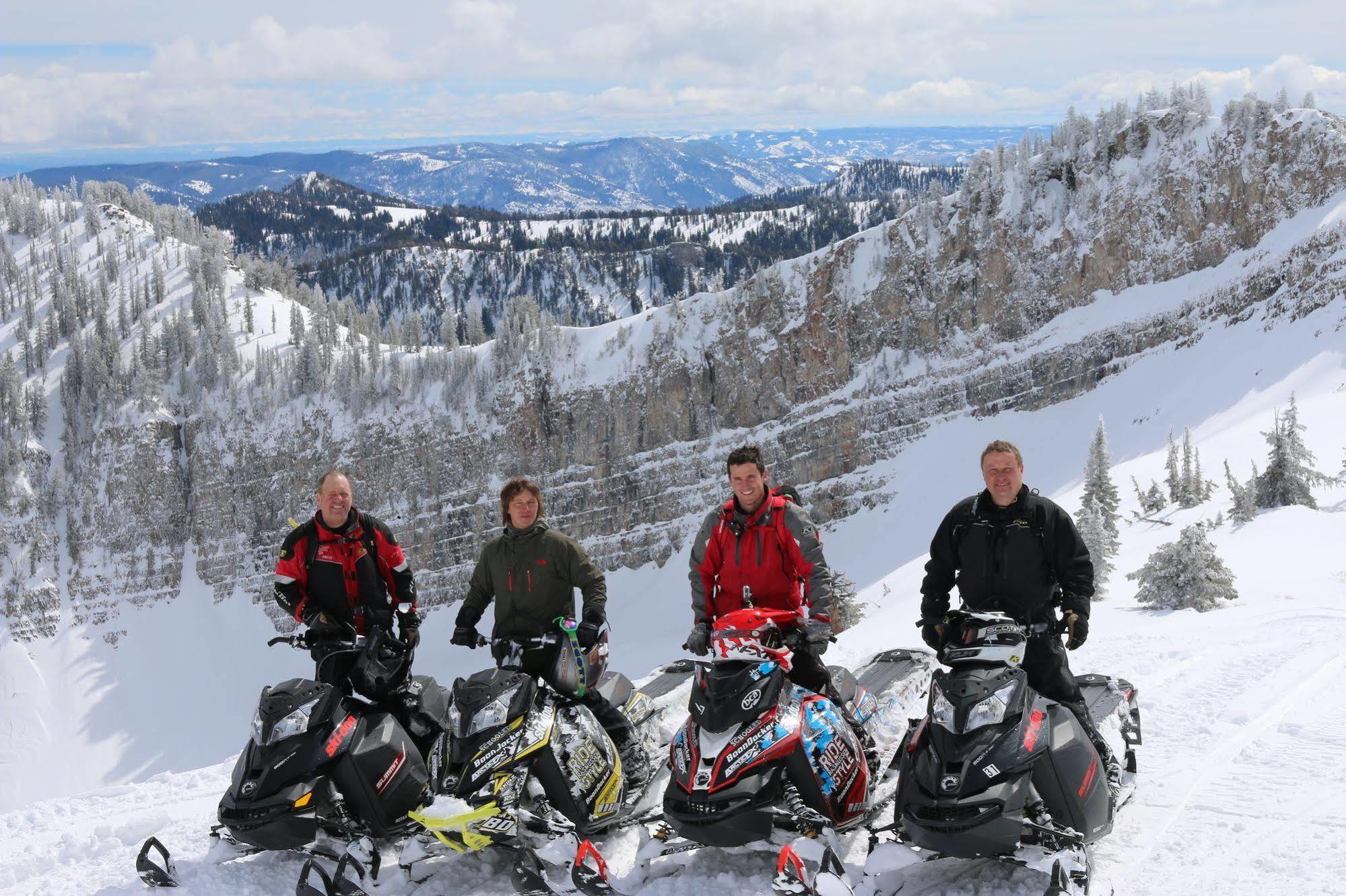Beaver Creek Lodge Logan Ngoại thất bức ảnh